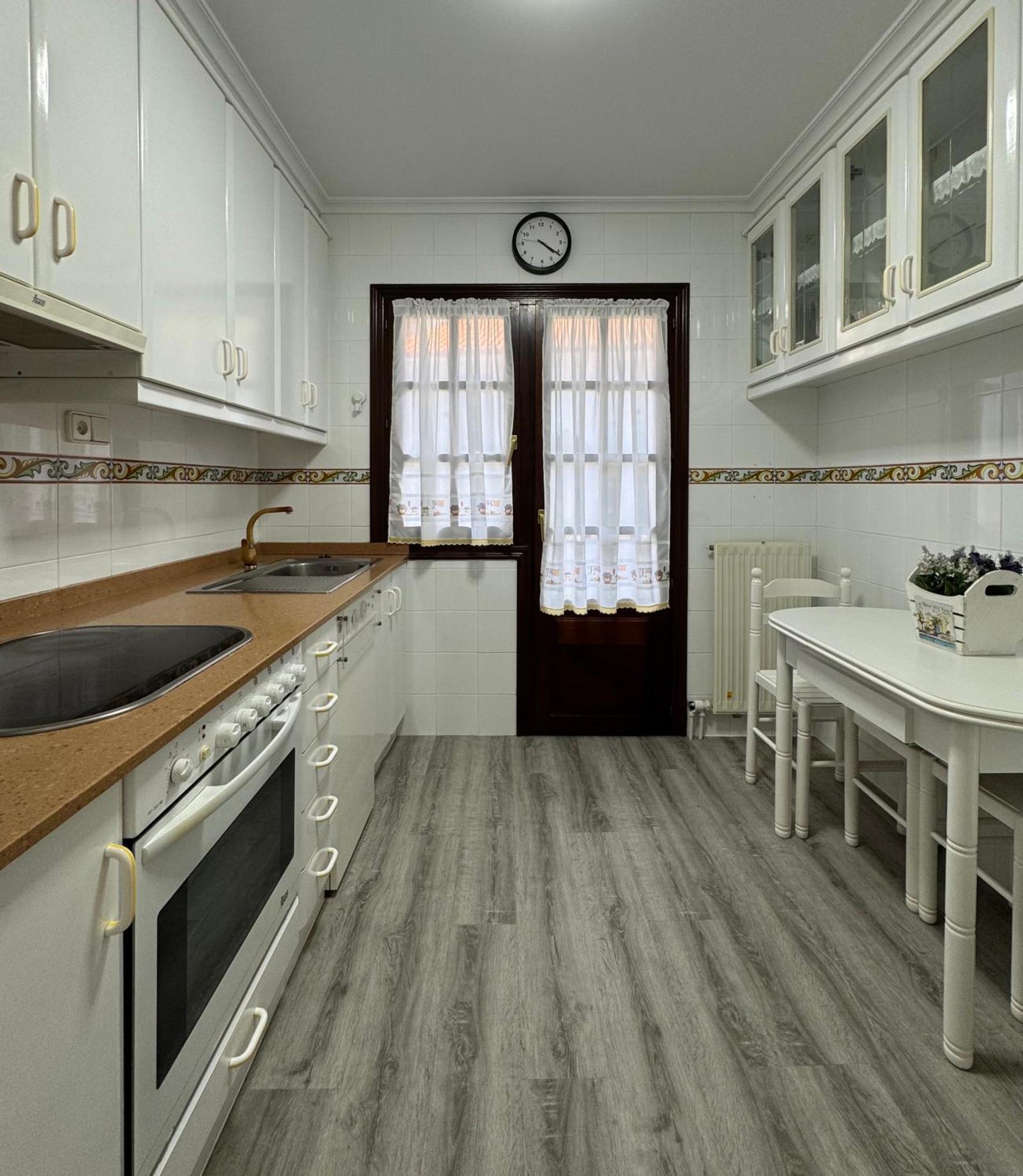 Hosteria Miguel Angel Сантильяна-дель-Мар Экстерьер фото